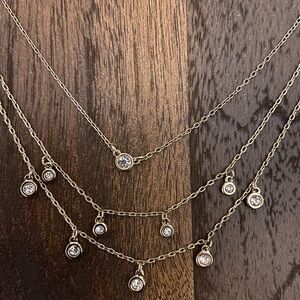 Elegant Gold Necklace with Crystal Accents